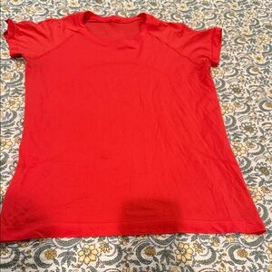 lululemon athletica Red Short Sleeve Tee